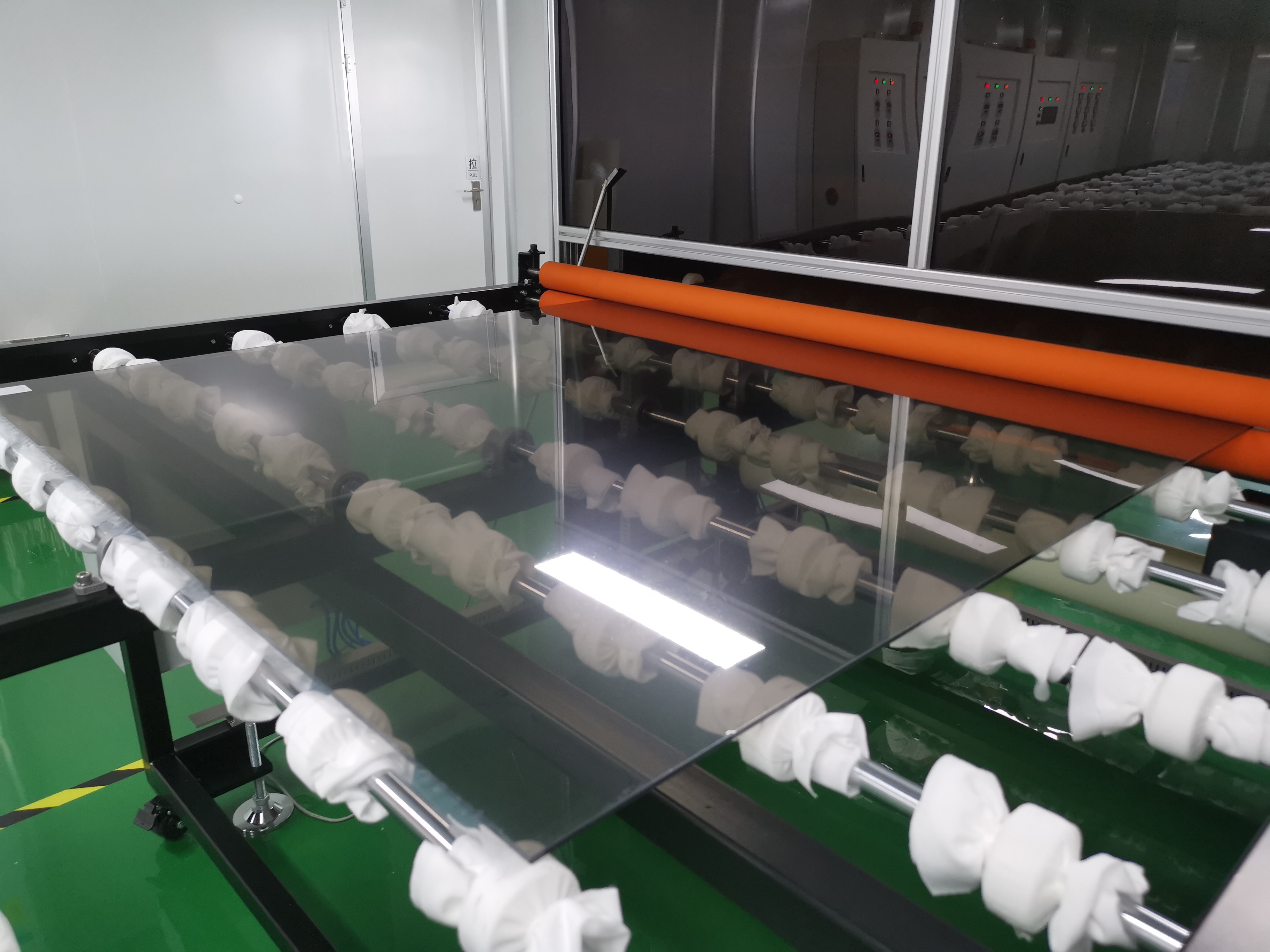 表面加硬亞克力哪家強(qiáng)？2025年耐刮傷亞克力板TOP3廠家權(quán)威測評